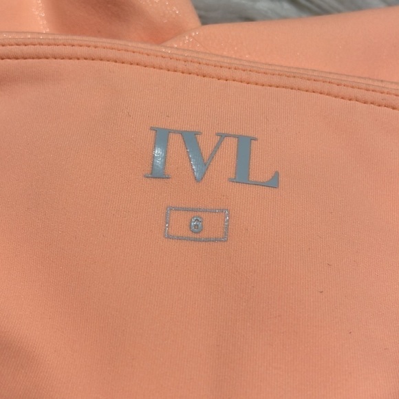 IVL Collective Peach Liquid Shine High Rise Leggings - Picture 3 of 11